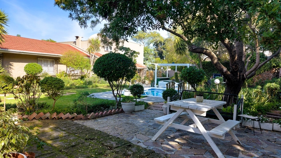 10 Bedroom Property for Sale in Montclair Western Cape